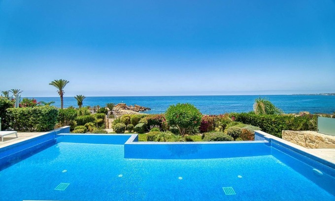 Kissonerga Villa | Seafront Villa 2 - Tres Habitaciones Villa, Capacidad 6