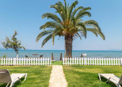 Molos Casa | Seafront Villa Melachrinou