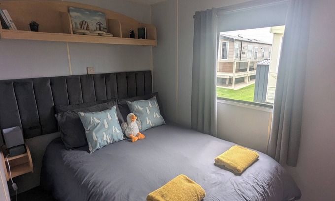 Anderby Creek Cabina | Seagulls Rest - Dog Friendly - Close to the Beach