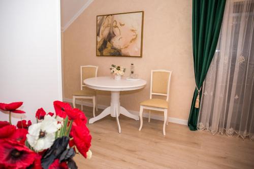 Baciu Casa | Seara pe deal