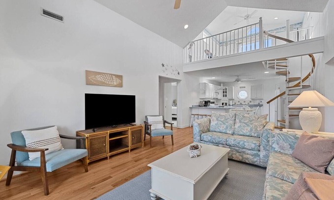 Topsail Beach Casa | Searenity! 3 BR w/bonus loft. Pet friendly.