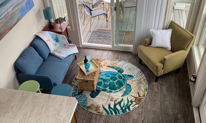 Crescent City Cabaña | Seascape Cottage Minutes from the Beach and Forests!
