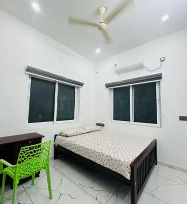Kuzhuppilly Casa | Seascape Homestay Cherai Beach