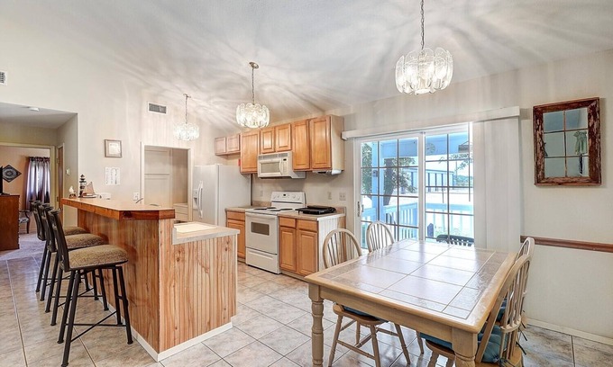 Rockport Casa | Seashell Memories 2 Bedroom Home by RedAwning