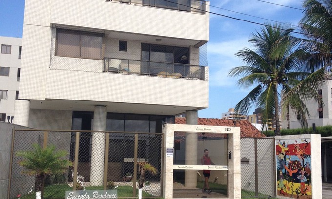 Manaira Apartamento | Apartamento junto al mar con Wifi, garaje cubierto y portero las 24 horas.