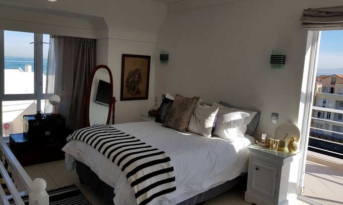 Gordon's Bay Apartamento | Apartamento junto al mar en Gordon s Bay
