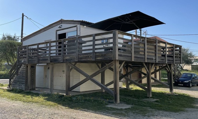 Gruissan Plage Chalet De Esquí | Seaside cottage