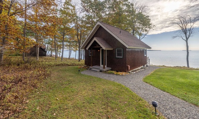 Lincolnville Cabaña | SEASIDE COTTAGE - OSPREY - Town of Lincolnville