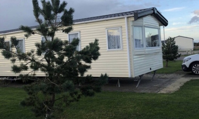 Mablethorpe Casa | Seaside Cove Static Holiday Home a perfect seaside getaway with private hot tub
