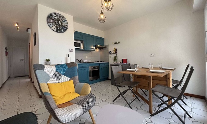 Saint-Trojan-les-Bains Apartamento | Apartamento Frente al Mar con WiFi y Vistas a la Selva en Saint-Trojan-les-Bains