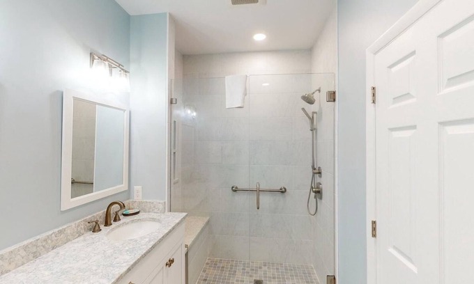 Litchfield by the Sea Villa | Seaside Haven Lakeside Villa Retreat in Litchfield