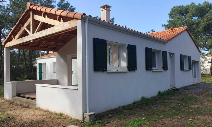 La Tranche-sur-Mer Casa | Casa-Maison bord de mer -Confortable-Baño en la habitacion-Vista al bosque
