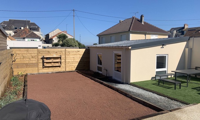 Grandcamp-Maisy Casa | Seaside house Chez JuJu