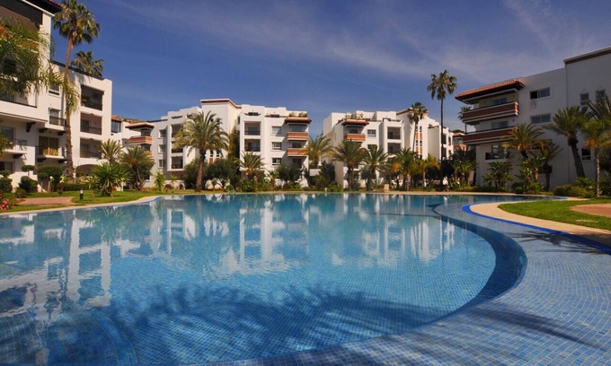 Agadir City Center Apartamento | apartamento de lujo frente al mar puerto deportivo 115 m2 totalmente equipada Clim wifi