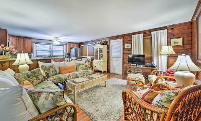 Ortley Beach Apartamento | Seaside Park Apt w / Outdoor Shower- Walk to Beach!