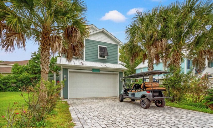 North Litchfield Beach Casa | Seaside Serenity: Walk to the Beach, Cart to Golf, Litchfield in Pawleys Island