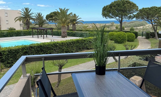 Saint-Cyprien Plage Apartamento | St cyprien. Estudio cabina 27m2 terraza, vista mar y piscina