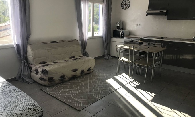 Martigues Apartamento | Seaside studio in La Couronne