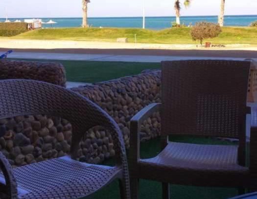 Zafarana Chalet De Esquí | Seaview Chalets in Porto South Beach - Families only