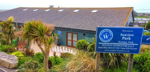 Sennen Otro | Seaview Holiday Park