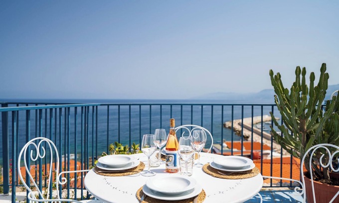 Cala Gonone Apartamento | Seaview house Cala Gonone