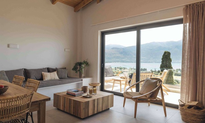 Pogonia Apartamento | Seaview Retreat. - Starlink Wi-Fi