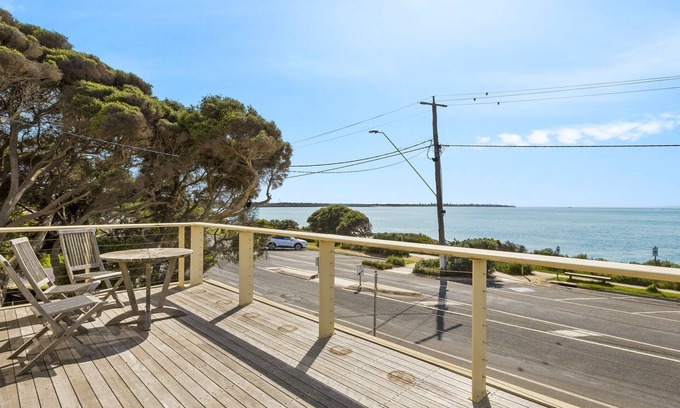 Point Lonsdale Casa | Seaview Splendour - Point Lonsdale