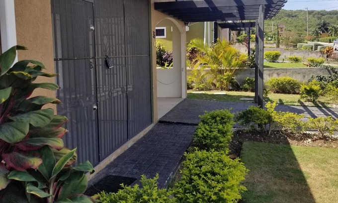 Falmouth Casa | Villa con vistas al mar en Stonebrook Manor, Falmouth, Trelawny, Jamaica