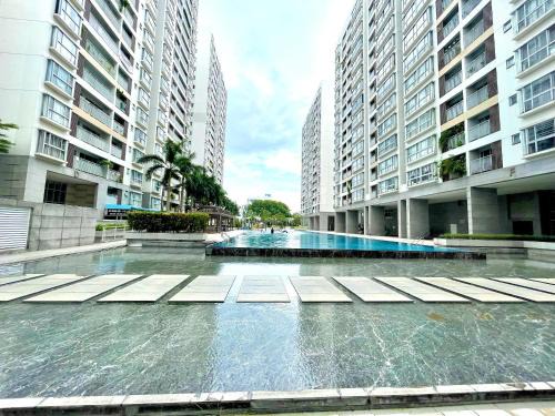 Phu My Hung Apartamento | SECC Luxury 2-BR Apartment, Scenic Valley, Saigon Exhibition and Convention Center, FV Hospital, Phu My Hung District 7