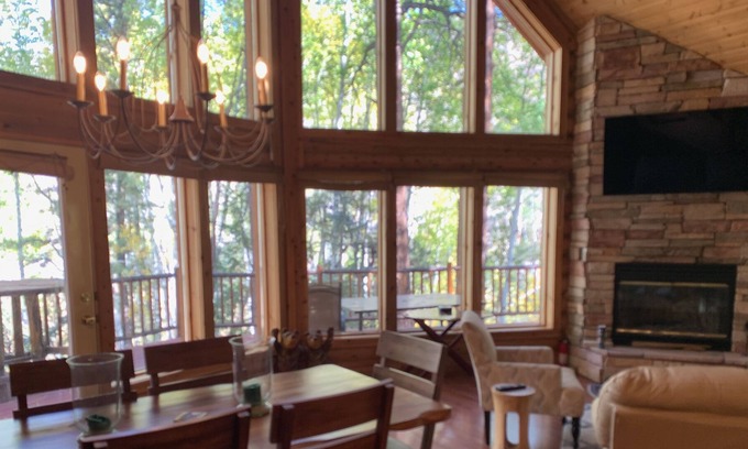 Mammoth Creek Casa | SECLUDED A FRAME LOG CABIN OVERLOOKING IPSON CREEK AT PANGUITCH LAKE
