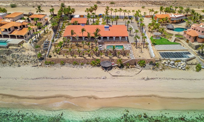 Pescadero Casa | Hermosa finca en cinco estrellas frente a la playa, familia y mascotas.