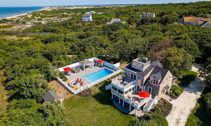 East Sandwich Casa | Secluded Escape w/ Heated Pool and Private Beach Access RPAM001