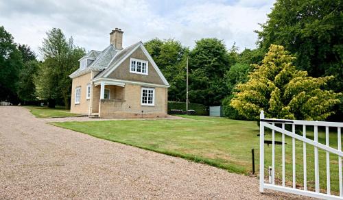 Raywell Casa | Secluded holiday cottage near the Wolds Way