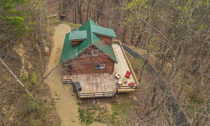 Weaverville Cabina | Secluded Log Cabin Retreat+Mtn Views+Walking trails