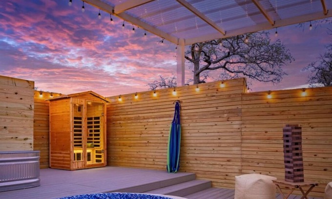 Wimberley Apartamento | Secluded Luxury Couples cabin | Sauna & Pool