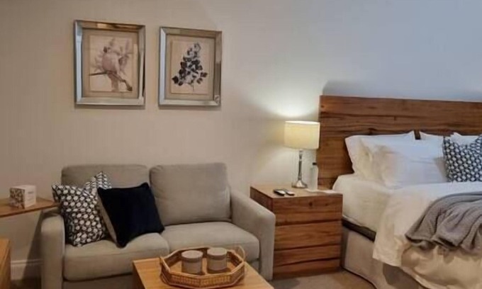 Red Hill Casa | Secluded Luxury Escape Red Hill-Peppercorn Cottage
