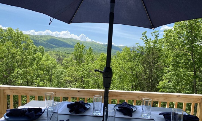 Fort Valley Cabaña | Secluded retreat in the heart of Shenandoah, perfect hideaway to settle the soul