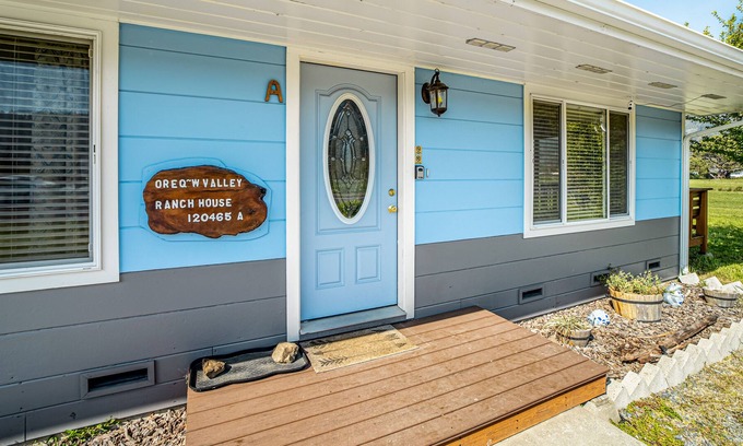 Orick Casa | Secluded retreat with easy access to town and beach, free WiFi, and deck