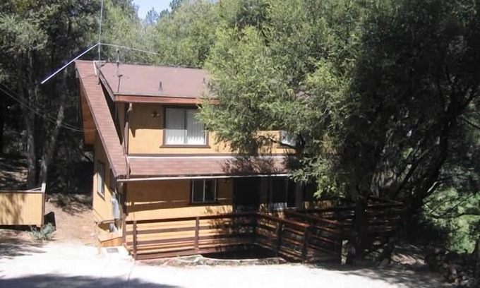Pine Mountain Club Casa | Aislado, Escapada romántica. Perfecto para familias también!