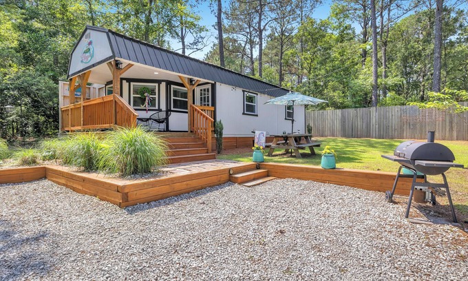 Hampstead Casa | Secluded Tiny Home Only Minutes To ☀️ 🏝 Topsail Island, NC 🏝☀️
