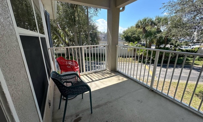 Haines City Condominio | Second Floor 2-Bedroom Condo in Southern Dunes