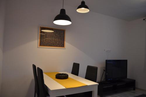 Praid Apartamento | Second Floor Apartment