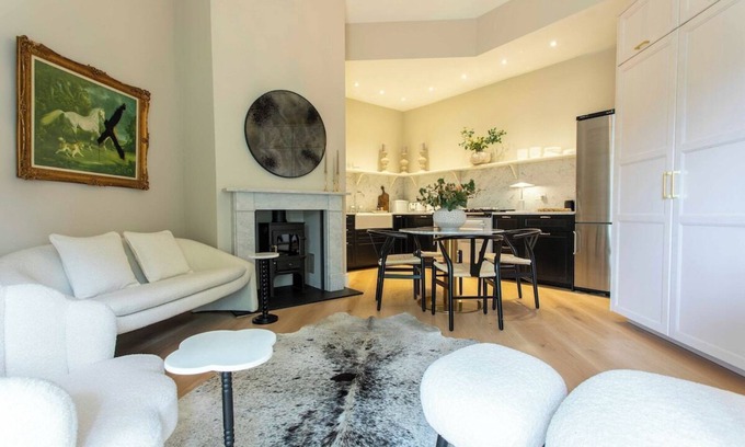 Bathford Casa | Secret Garden Cottage - NEW!