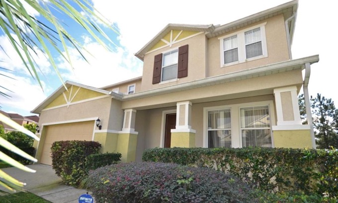 Windwood Bay Casa | Secret Garden Villa home