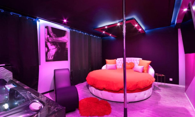 Fer a Cheval Apartamento | Secret Night II