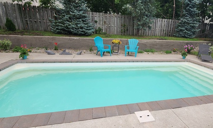 Brockville Casa | Secret Oasis Hidden in Brockville's City Centre-Inground pool and Hot tub