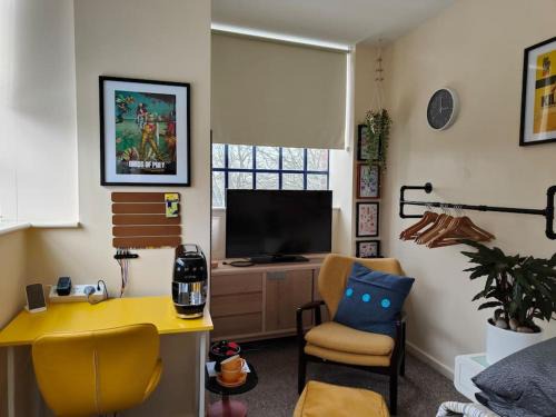 Birmingham City Centre Apartamento | Secure city centre convenience, comfort value