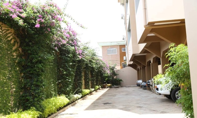 Yaounde Casa | Secure high standing apartments and studio 10min from Nsimalen airport