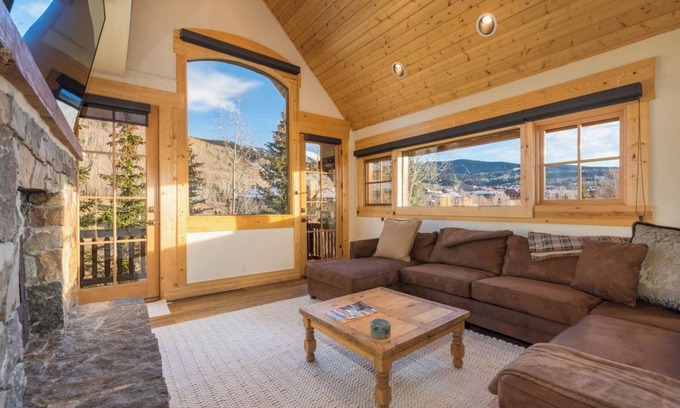 Mountain Village Cabina | See Forever Cabin 110- Beautiful Three bedroom Cabin with marvelous views