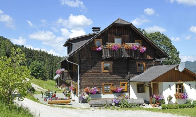 Schladming Casa | Selbstversorgerhaus Herisch - Selbstversorgerhaus Herisch für bis zu 23 Personen